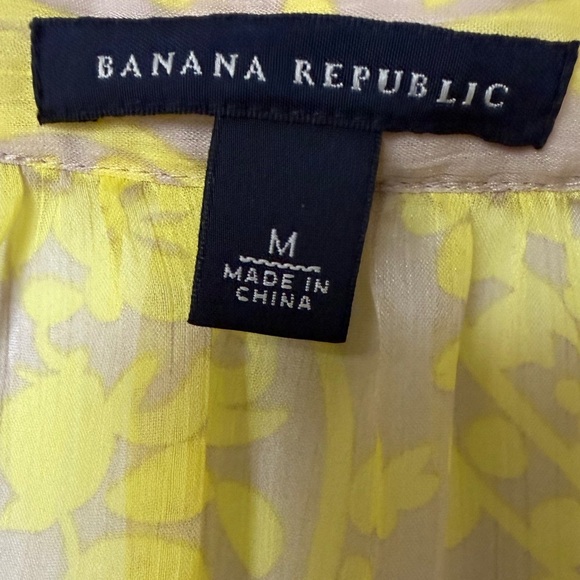 Banana Republic Yellow Patterned Sheer Blouse Sz M - Picture 3 of 7